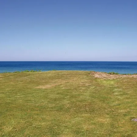 Holiday home Three-bedroom In