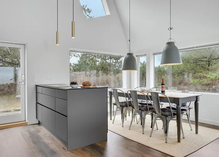 Holiday home Three-bedroom In